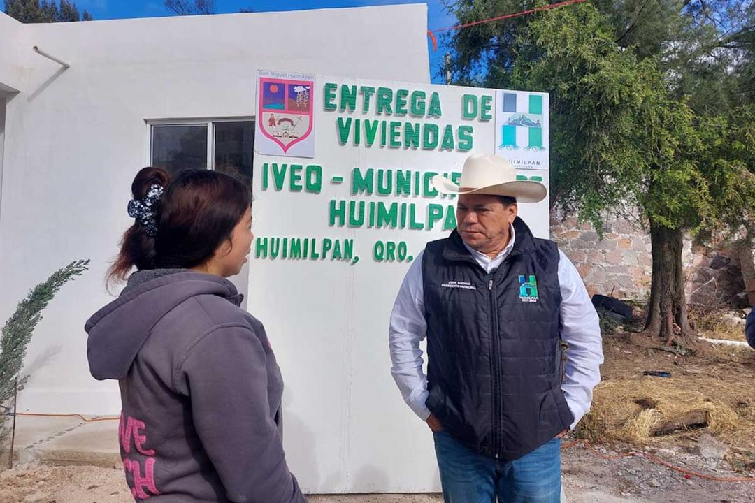 Entregan viviendas en Huimilpan del programa “Juntos por tu vivienda”