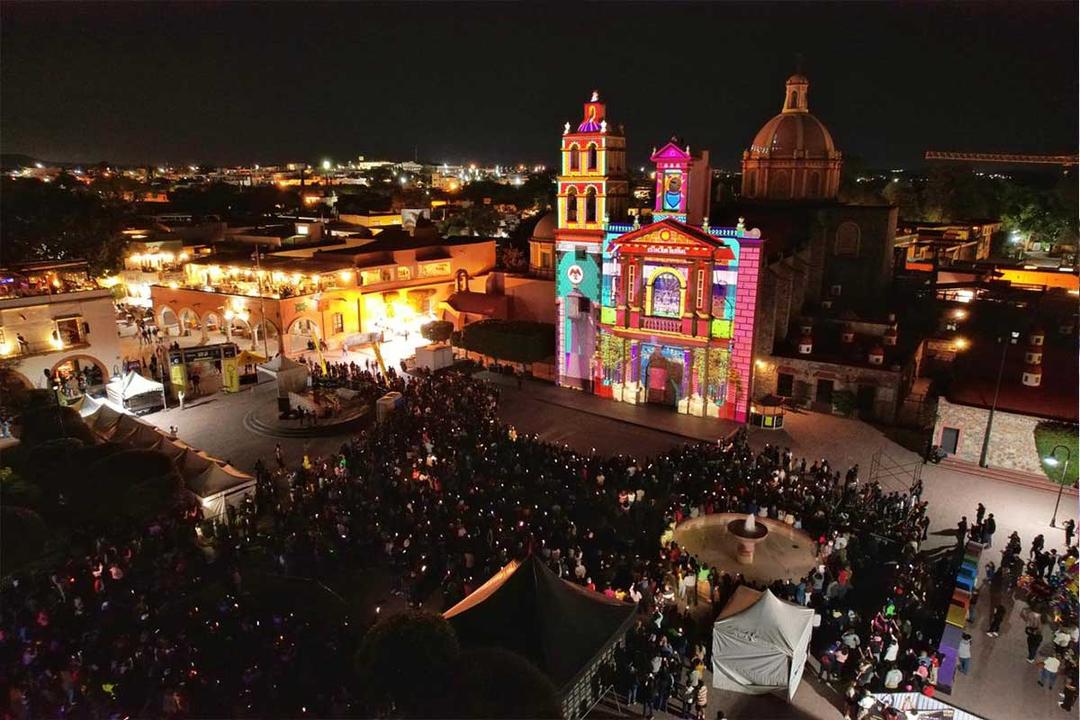 Inauguran videomapping en Tequisquiapan