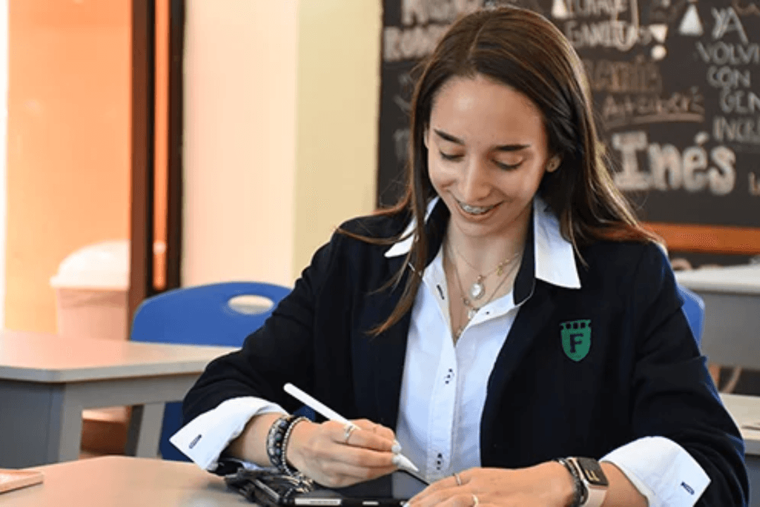 Preparatorias en Querétaro en la que sus alumnos usan uniforme