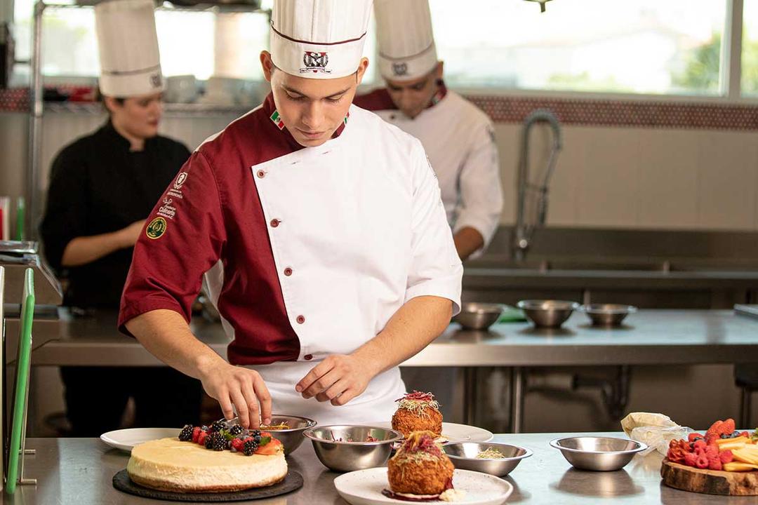 Universidad Vizcaya de las Américas, contribuyendo al progreso de la comunidad