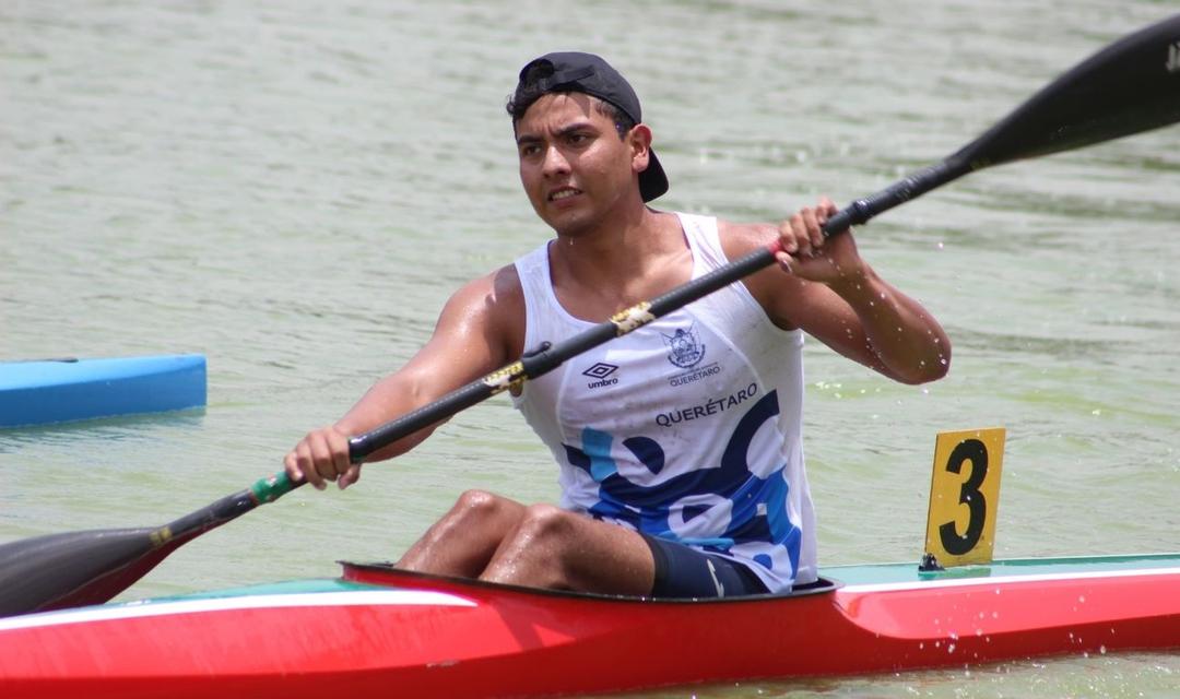 Canoísta queretano Jahir Zuñiga conquista las aguas en México 