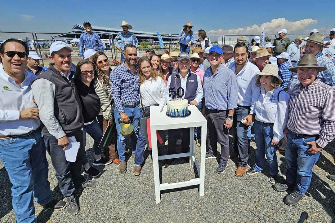 Tec de Monterrey campus Querétaro festeja 50 años de la carrera de Agronomía