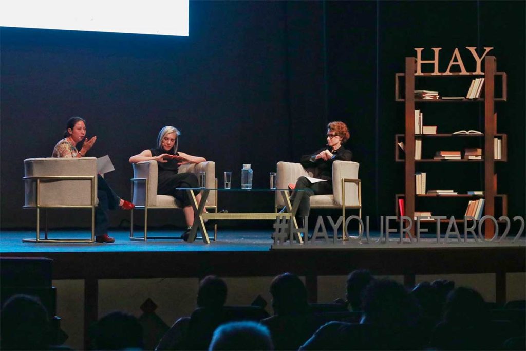 Gisela Leal habla presenta sus novelas en el Hay Festival Querétaro 2022