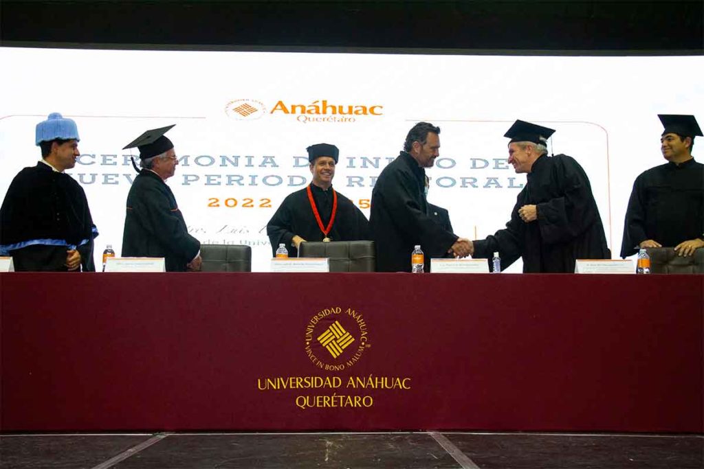Luis Alverde refrenda rectoría de la Universidad Anáhuac Querétaro