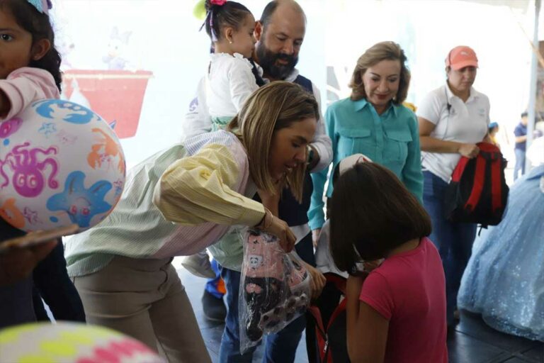 Festival Alegría de las Niñas y los Niños" reúne a más de 4 mil personas en el Querétaro 2000
