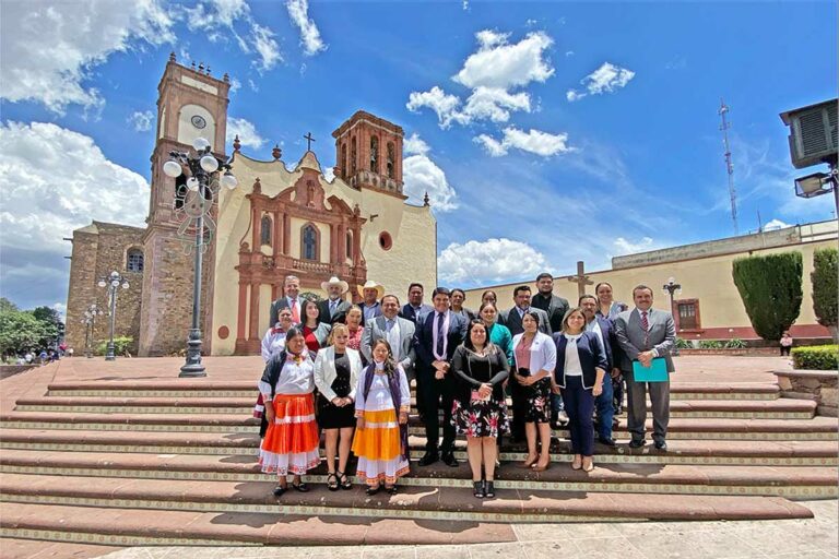 Impulsan turismo e intercambio cultural con hermanamiento de Amealco y San Joaquín