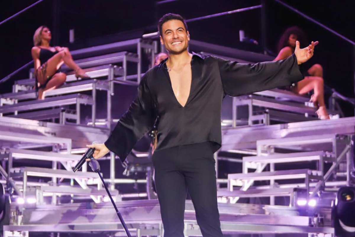 Carlos Rivera ofrece una velada romántica en Querétaro