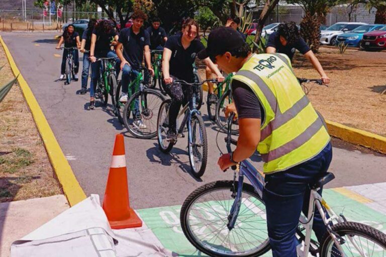 Capacitan sobre normas de movilidad en Querétaro