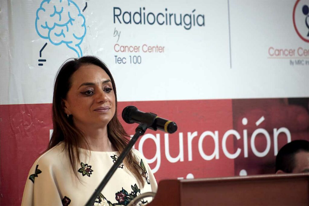 Cancer Center Tec 100 inaugura servicio de Radiocirugía