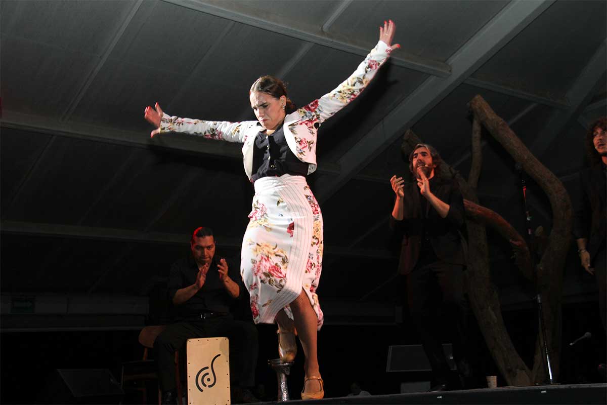 5. Querétaro sigue siendo la capital del flamenco. La bailarina de flamenco María Juncal deleitó a los presentes con su baile llamado 'Farruca'.
