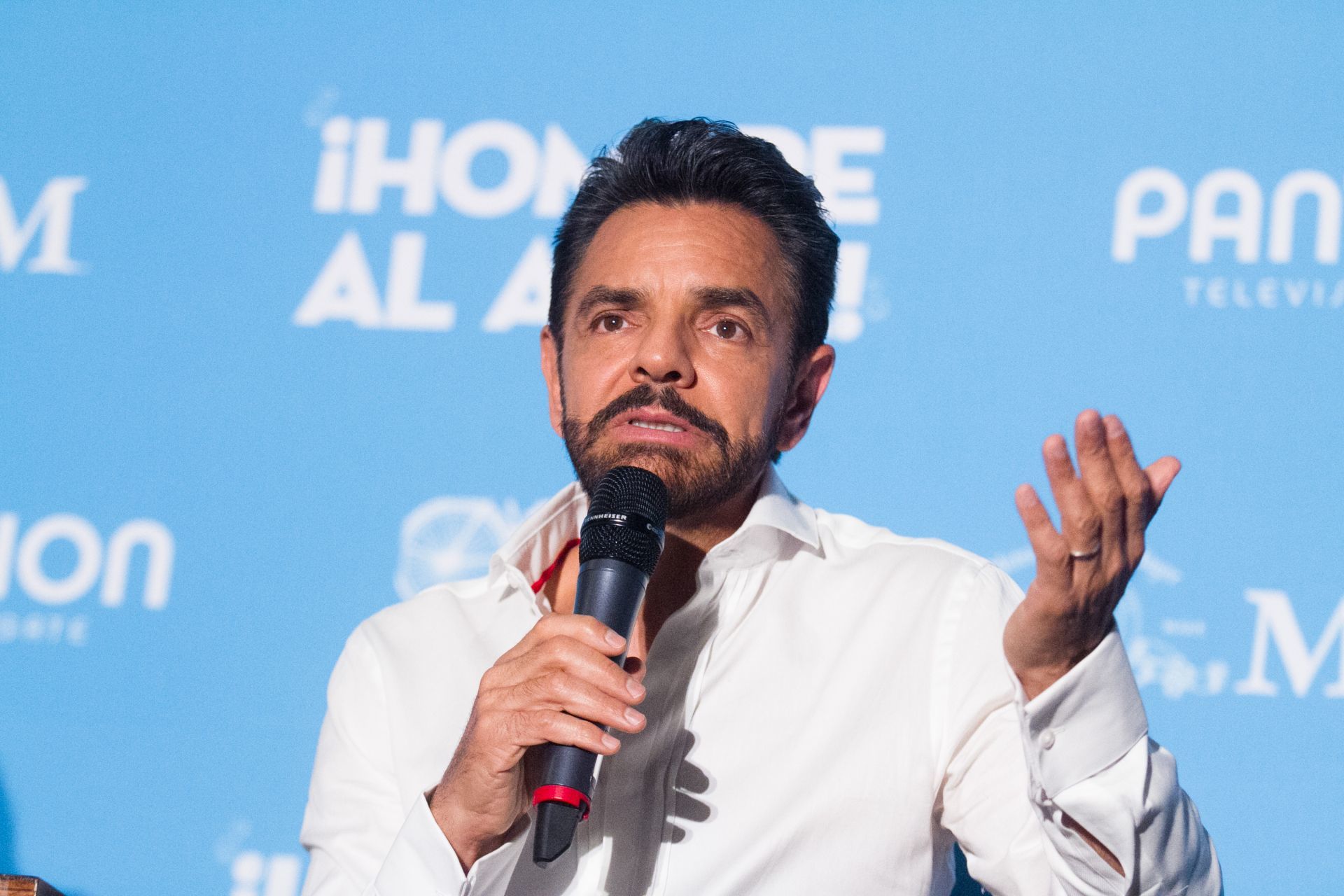 ¿Qué hace Eugenio Derbez en Cadereyta, Querétaro?