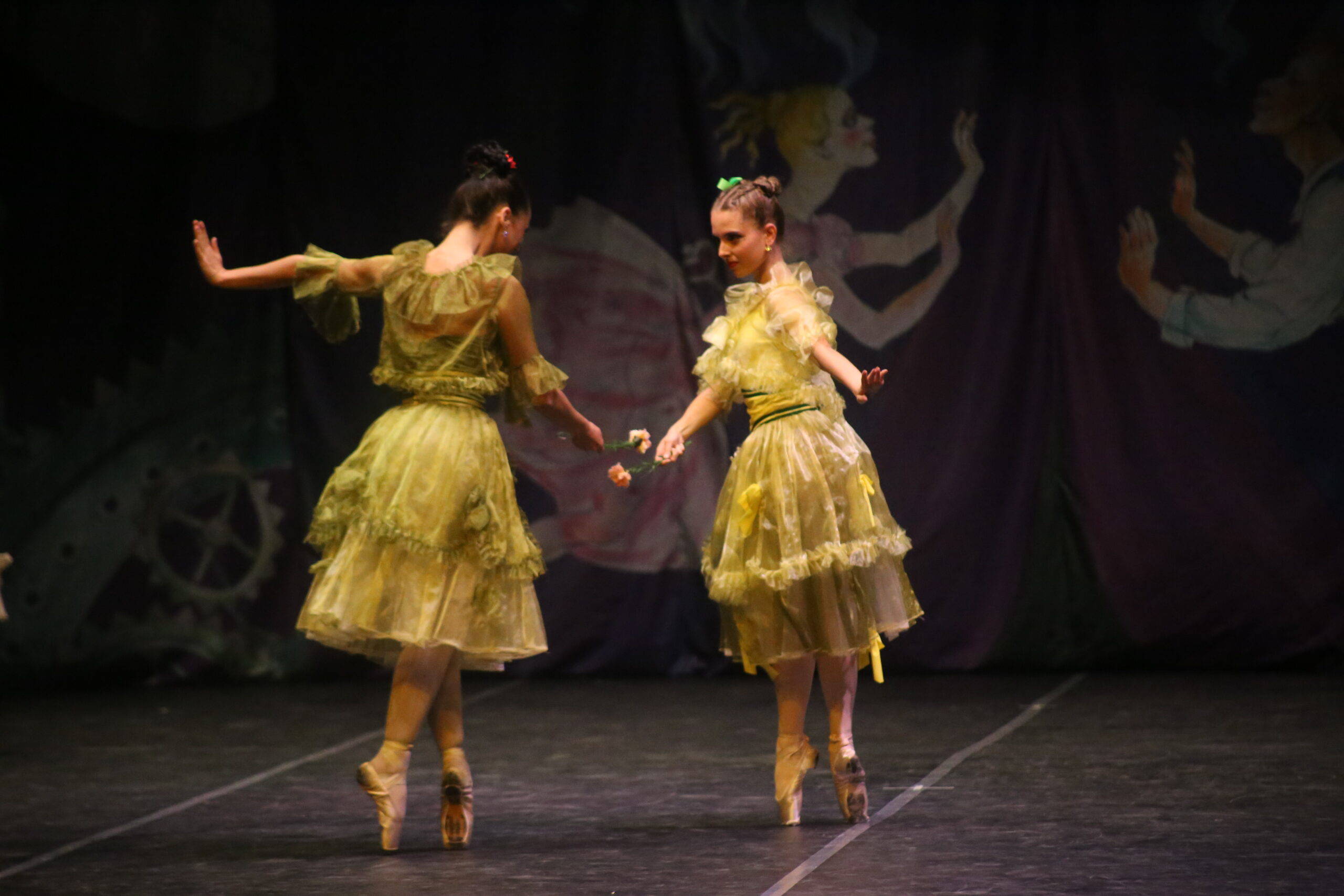 La Cenicienta con el Ballet Internacional de Varna logra función exitosa