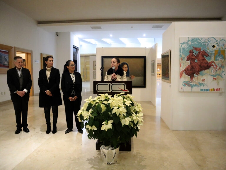 La Exposición de Artistas Queretanos ahora engalana el vestíbulo del Club de Industriales de Querétaro, disfrútala y descubre el talento local