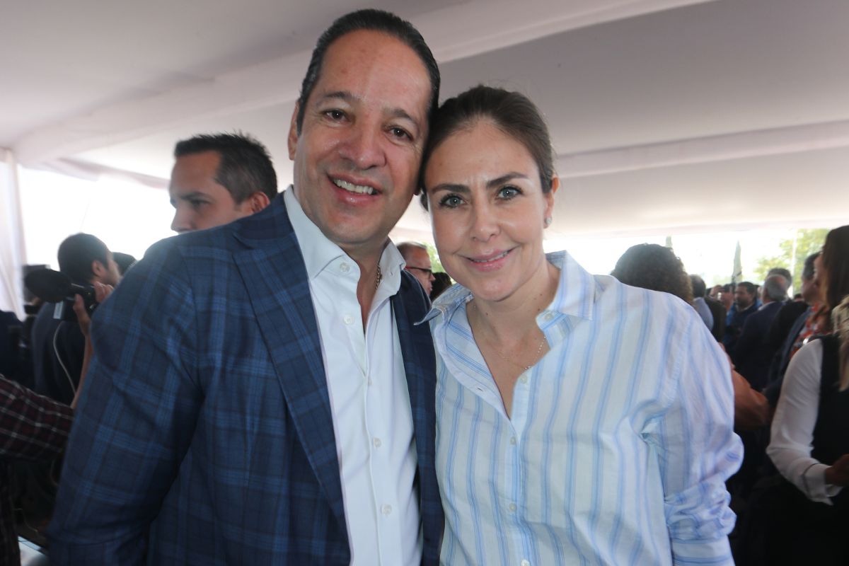 16 Los rostros de Weekend By VSD! 2023. Francisco Domínguez Servín, ex gobernador de Querétaro y Adriana Vega Vázquez Mellado, Secretaria de Turismo de Querétaro