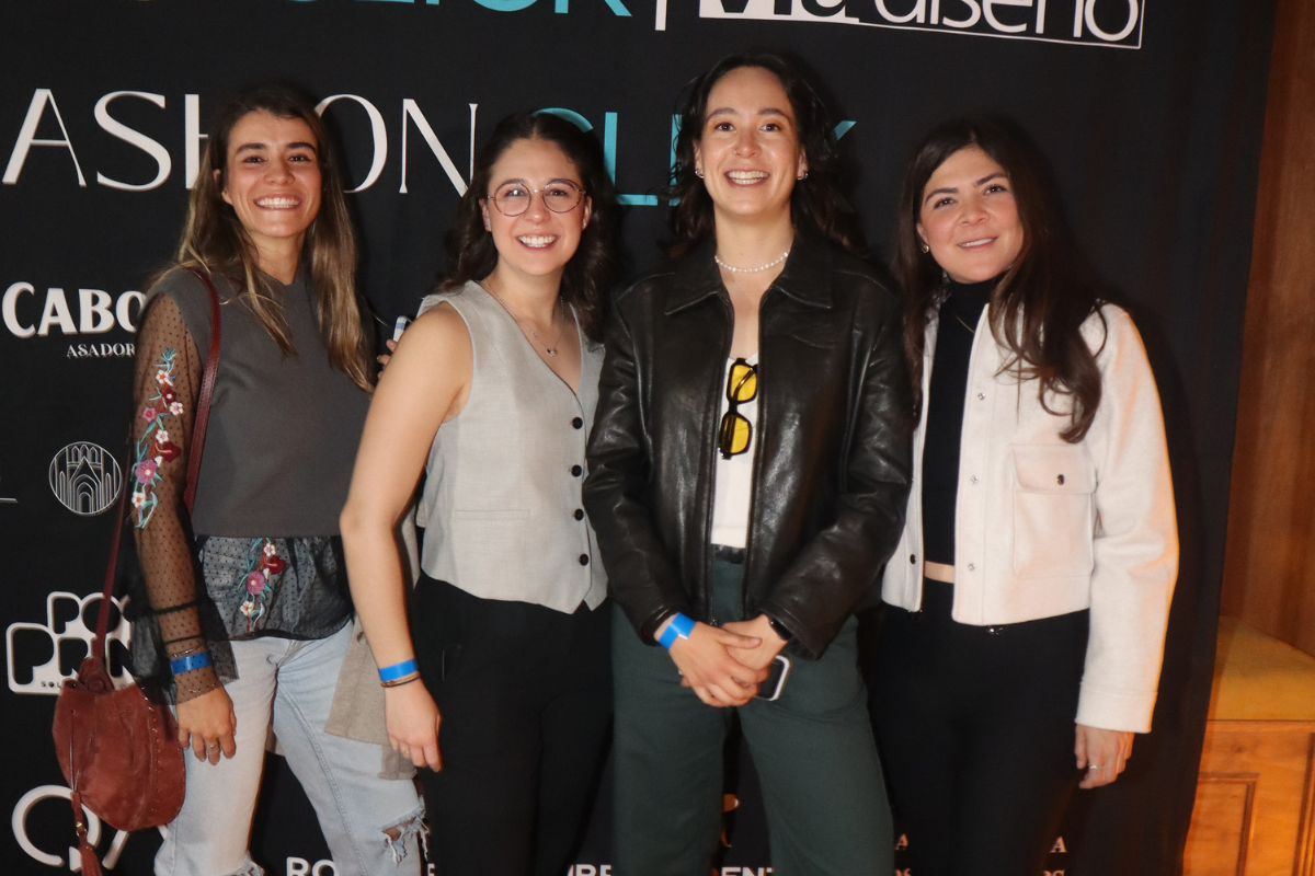 19 Noche de moda y música en el Fashion Click. Nallely Cloe, Alicia Barcenas, Fernanda Muñoz y Ana Paula Pedraza