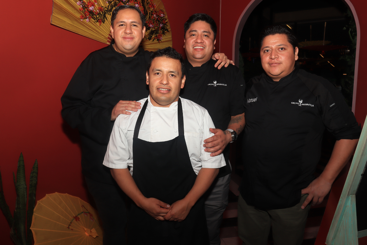 7 Llega el Festival de Sabores Asiáticos. Chef Fernando Pérez Fuentes, Joel Barranco, Eduardo Garduño y Manuel Rojas
