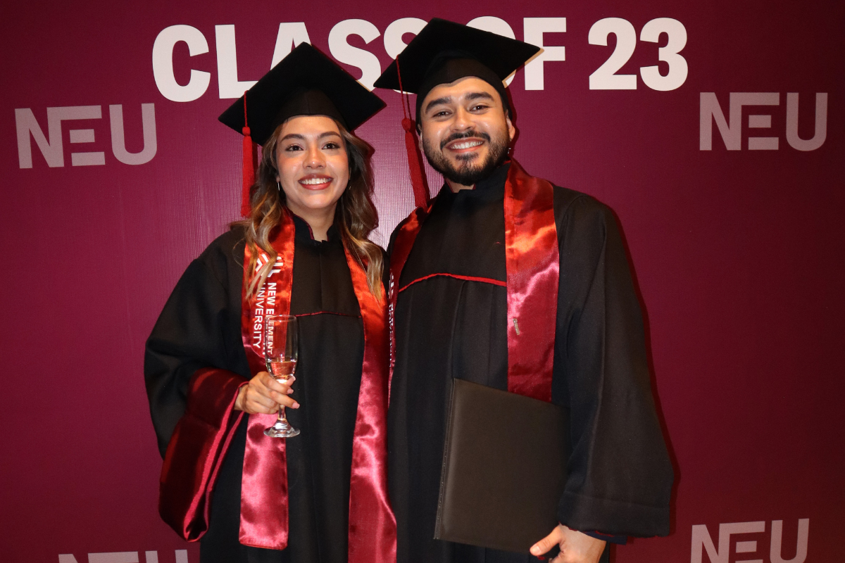 23 New Element University gradúa a su segunda generación. Paulina Guerrero y Eduardo Gutiérrez