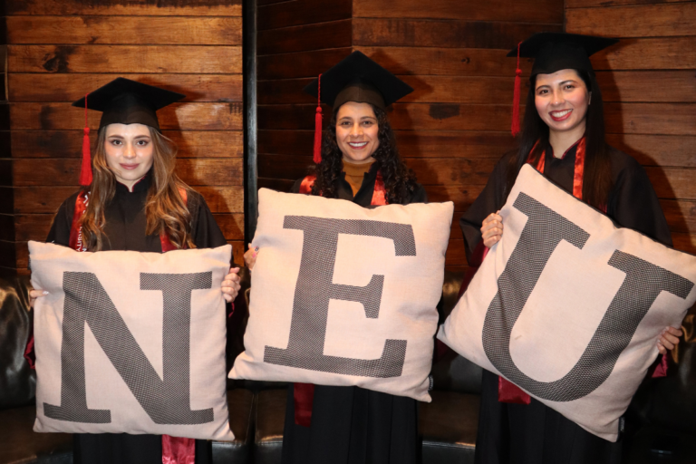 5 New Element University gradúa a su segunda generación. Aranza Vega, Johana Hernández y Amy Jocelyn