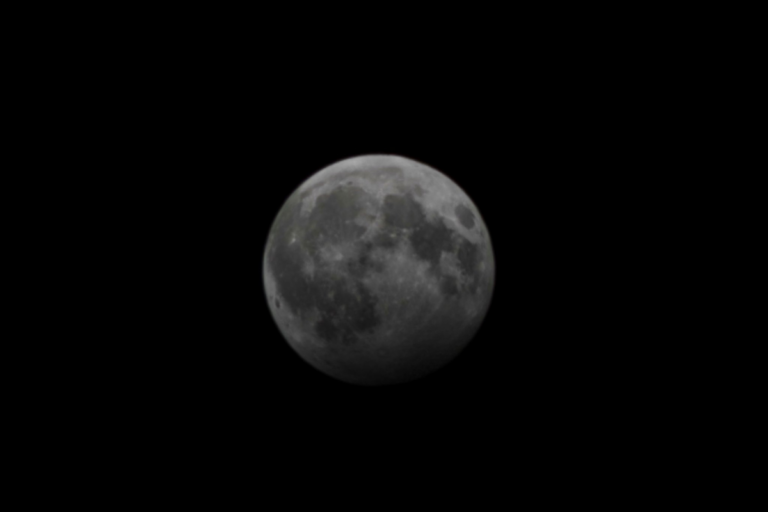 Explorando el eclipse lunar de marzo, un espectáculo celestial que deslumbró a México 