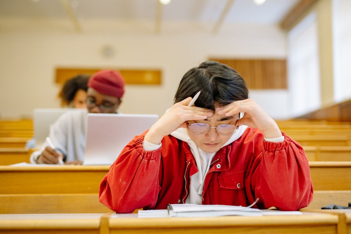 ¿Por qué nos ponemos nerviosos antes de un examen?
